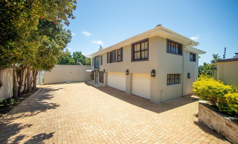 To Let 4 Bedroom Property for Rent in Nahoon Eastern Cape